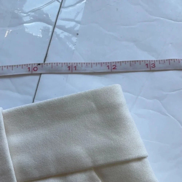 Zara High Rise shorts Cream Gold Buttons Front Seam Pleated Size S - Picture 5 of 9